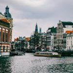 Watertransport in Nederland: De Ruggengraat van de Logistiek